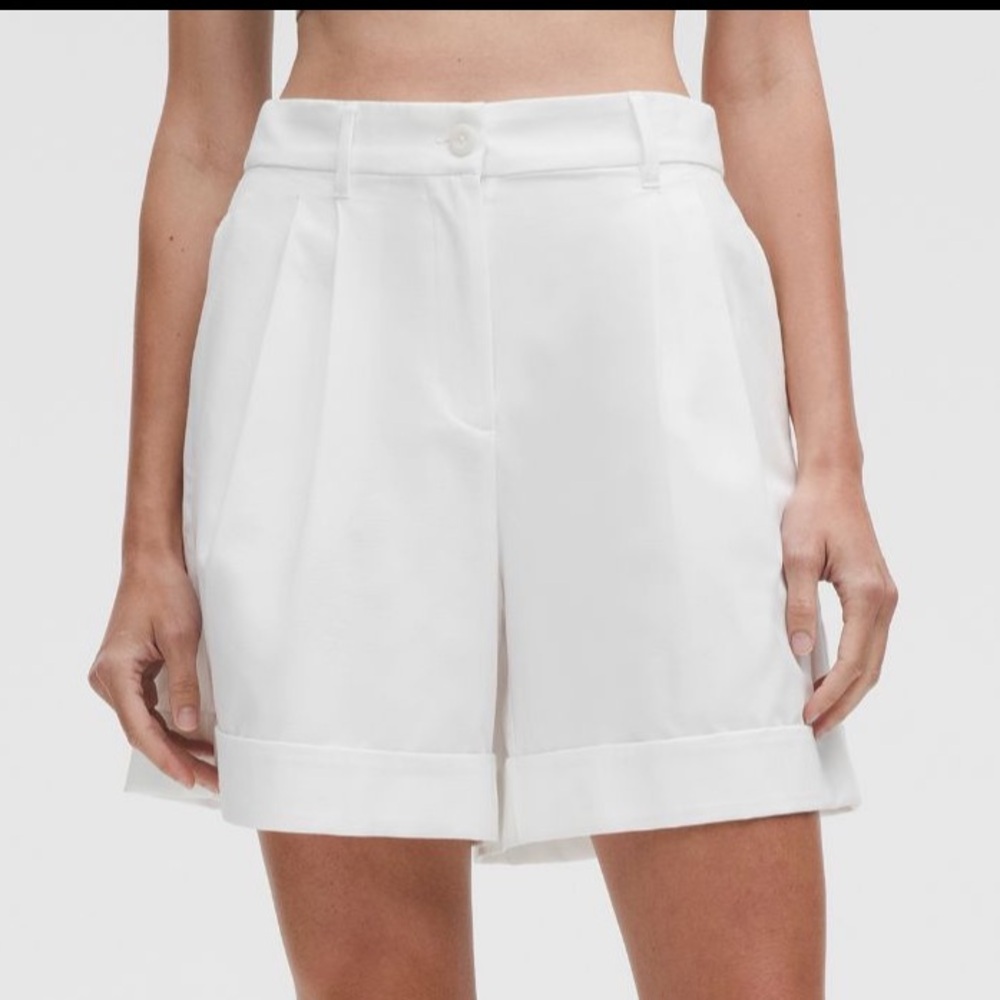 lulu linen white shorts
